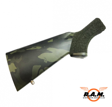 CAM870 - Police Style Butt Stock mit Stipple (rutschfest), black multicam